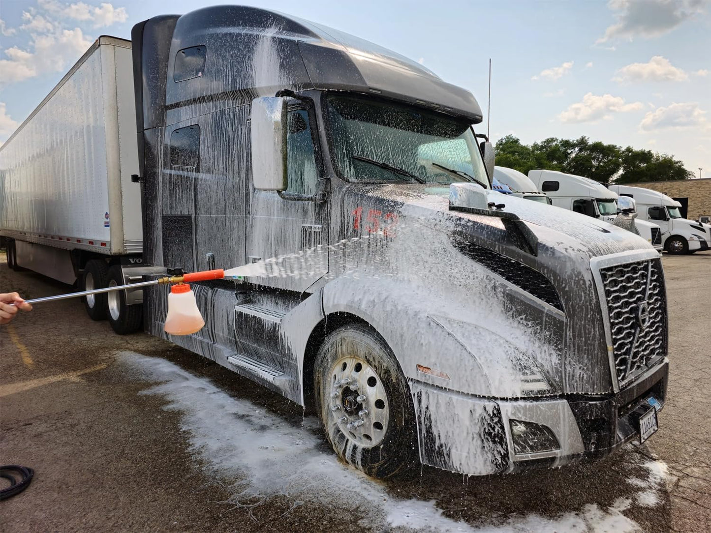 Wash Chems Pro 30 Touchless Industrial Construction Equipment One Step Detergent Soap Concentrate No Brushing, Commercial Grade Professional Auto Foam Cleaner