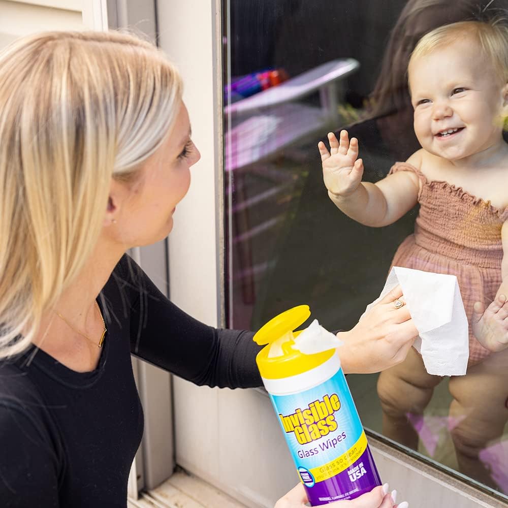 Invisible Glass 90160-3PK Glass Cleaning Wipes Perfect for Cleaning Mirrors, Windows, and Windshields at Home, in Your Car, or at the Office, Streak-Free, Tint-Safe, Lint-Free, 40 Wipes, Pack of 3