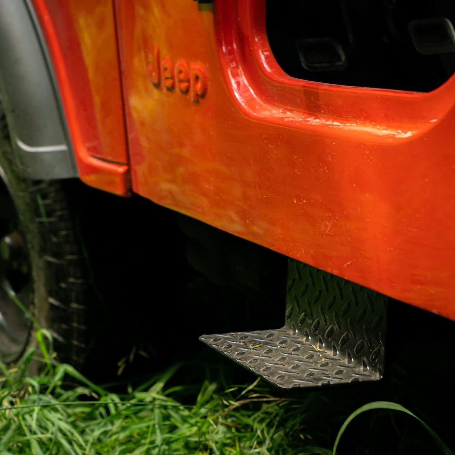 CJ5 Side Steps Compatible with Jeep © CJ Vehicles (Pair) - Solid Steel Construction - Metal Diamond Treadplate Traction Design - Universal Fitment on Classic CJ-5 (CJ7) (CJ5-BLACK)