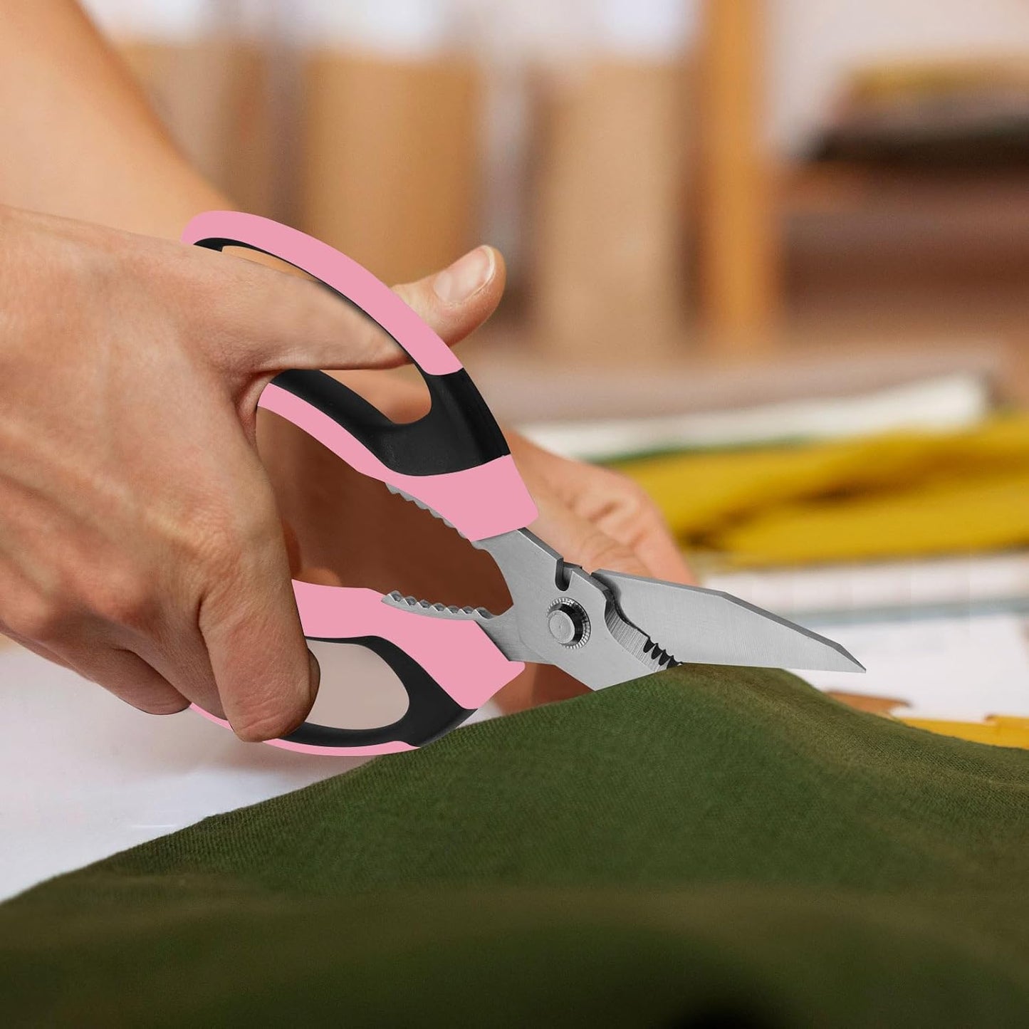 Heavy Duty Scissors Multipurpose - Sharp Utility Scissors All Purpose, Easy Cutting Carpet, Cardboard, Wires, Leather, Fabric（8'' Pink）