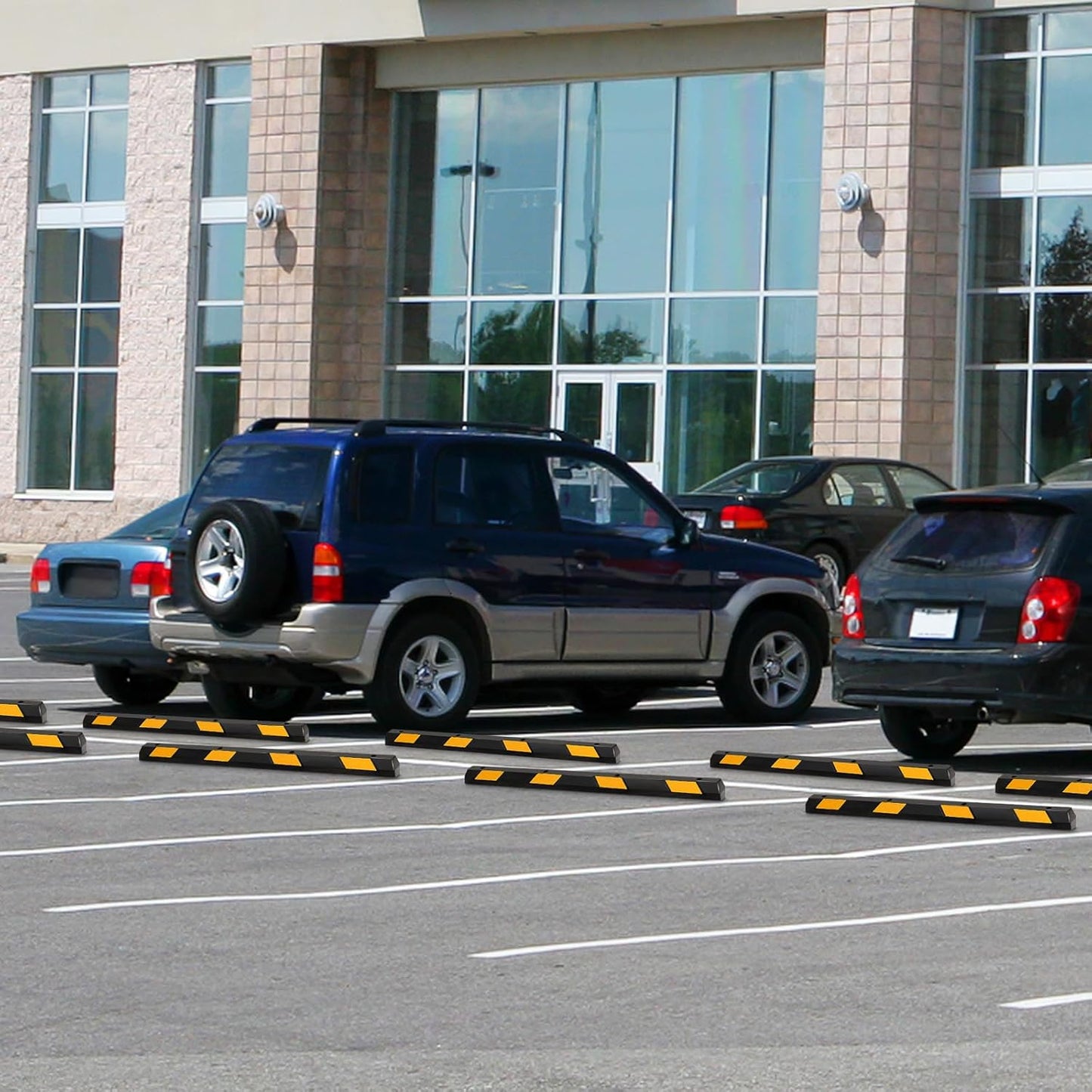 Rubber Parking Curb Garage Floor Stopper, 72" Heavy Duty Parking Lot Stopper with Yellow Reflective Stripes, Guide Wheel Stopper for Car, Truck, RV, Trailer, Driveway (8 Pack)
